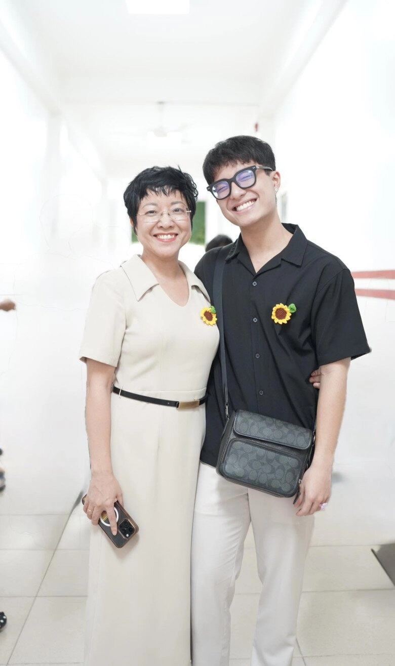 Sao việt 24h mc mai ngọc tận hưởng cuộc sống mẹ bỉm sữa thảnh thơi trong lâu đài nhà chồng tại bắc ninh - 9