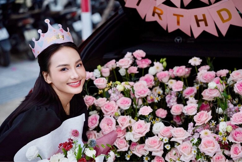 Sao việt 24h mc mai ngọc tận hưởng cuộc sống mẹ bỉm sữa thảnh thơi trong lâu đài nhà chồng tại bắc ninh - 10