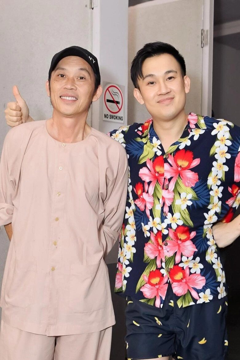 Sao việt 24h mẹ hồ ngọc hà tình tứ bên chồng lai pháp trong ngày sinh nhật u70 khoe dáng trẻ trung viên mãn bên con cháu - 7