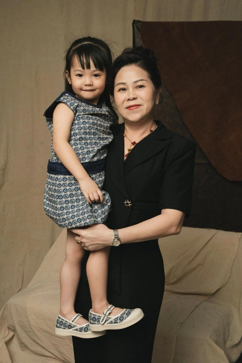 Sao việt 24h mẹ vợ cường đô la khoe khoảnh khắc 2 cháu nắm tay nhau suchin được bà khẳng định giống hệt đàm thu trang - 5