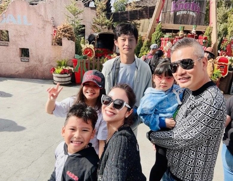 Sao việt tậu xế sang thưởng con vào đại học jennifer phạm chi 2 tỷ cho con trai với quang dũng nhật cường phải vay mượn - 6