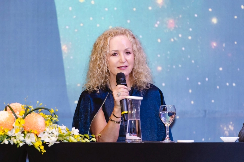 Secret garden mang 2 tấn thiết bị tới việt nam cứ đứng trên sân khấu là hồi hộp như lần đầu - 2