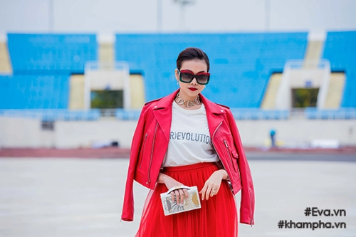 Siêu mẫu thanh hằng diện cây hàng hiệu đỏ rực rỡ giá nửa tỷ đồng đi sự kiện - 7