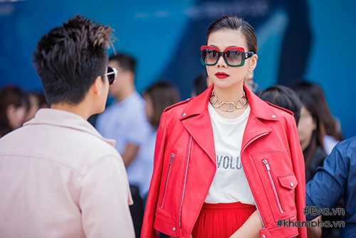 Siêu mẫu thanh hằng diện cây hàng hiệu đỏ rực rỡ giá nửa tỷ đồng đi sự kiện - 9