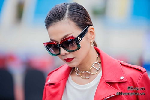 Siêu mẫu thanh hằng diện cây hàng hiệu đỏ rực rỡ giá nửa tỷ đồng đi sự kiện - 11