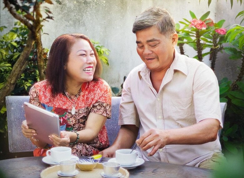 Siu black hạnh phúc đón thành viên mới ở tuổi u60 khoe ảnh bế thiên thần nhỏ trông cực yêu - 9