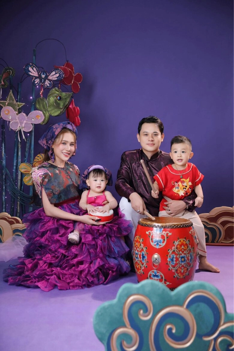 Thanh đoàn ghen ra mặt khi hà trí quang thân mật với nữ diễn viên xinh đẹp phải gọi điện cho chồng đối phương cầu cứu - 11