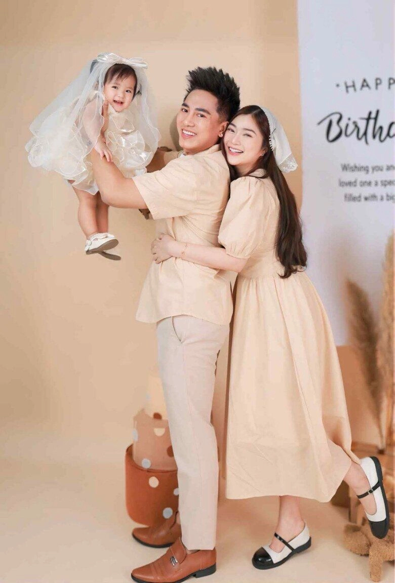 Thanh trúc cho con gái 1 tuổi đi học mẫu giáo ngỡ ngàng vì phản ứng của ái nữ - 5