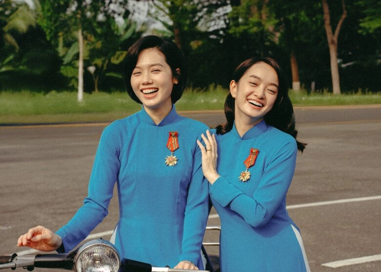 Trâm anh - chiêu đãi viên xinh đẹp của tử chiến trên không có bố là công an bị đạo diễn mắng đến khóc khi quay - 2