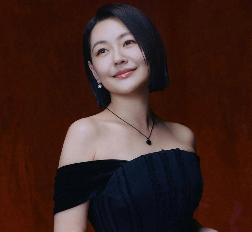 Từ hy viên tro cốt bị phân thành 7 - 1