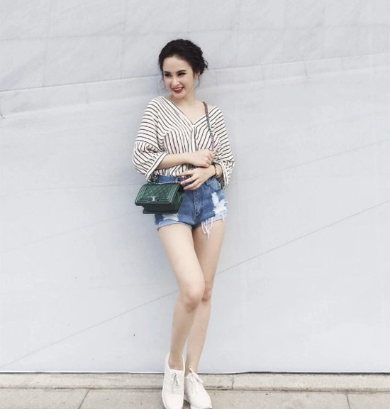 Tuần qua ngọc trinh hương giang idol phong cách đối lập hút mắt trên phố - 5