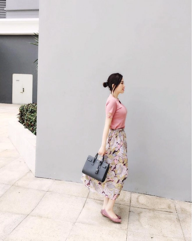 Tuần qua ngọc trinh hương giang idol phong cách đối lập hút mắt trên phố - 10