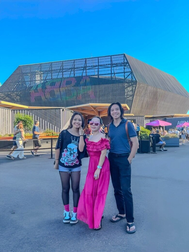 Việt hương sướng vì cưới được người đàng hoàng dặn hoài phương ông mà bỏ tôi sớm là tôi kiếm trai 6 múi liền - 5