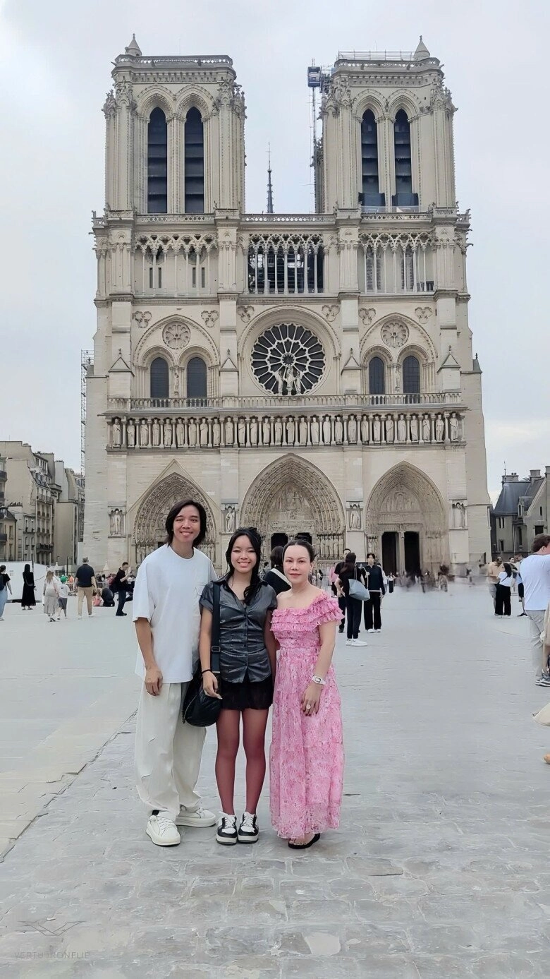 Việt hương sướng vì cưới được người đàng hoàng dặn hoài phương ông mà bỏ tôi sớm là tôi kiếm trai 6 múi liền - 6