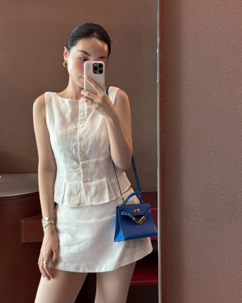 Vợ cơ trưởng trẻ nhất việt nam chỉ mặc đồ đen trắng mà trông sang đẹp như người mẫu nhờ công thức hack dáng cực ngọt - 13