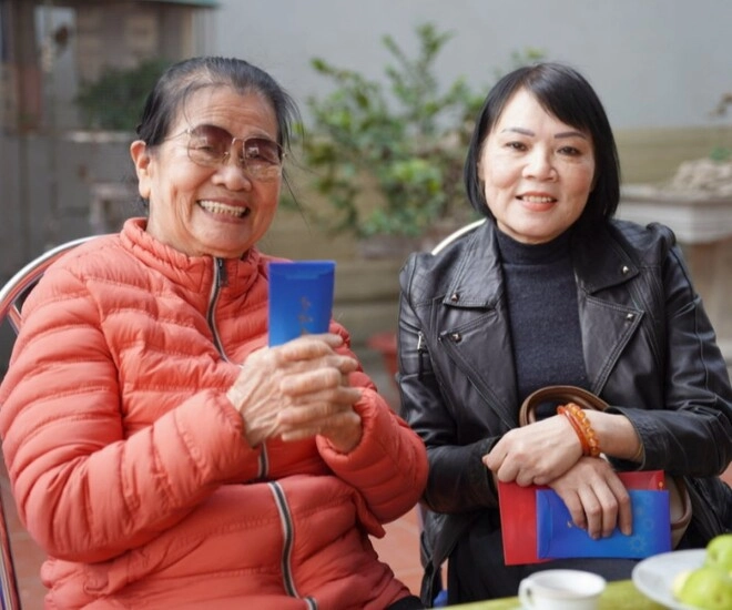 Vợ nsnd xuân bắc khoe cảnh 2 bà thông gia thân thiết mối quan hệ con dâu - mẹ chồng gần gũi như ruột thịt - 1