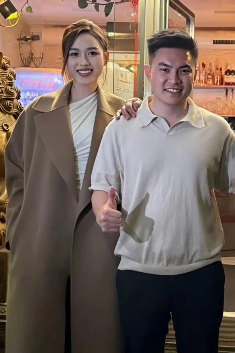 Mẹ chồng hào môn của đỗ thị hà trao con dâu sính lễ khủng bà ngoại tặng vàng mừng cho cháu gái - 14