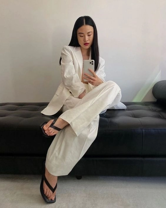 10 thiết kế thời trang bán chạy nhất 2025 - 9