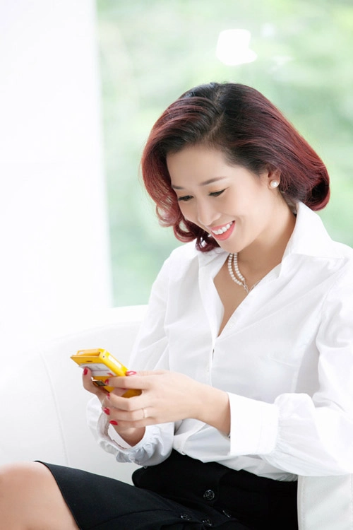 A hâu thu hương khoe ve đep quyên lưc - 2