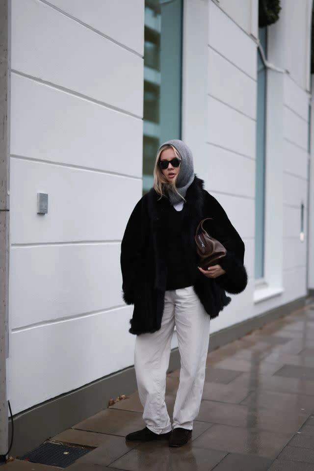 Bắt bài mặc đẹp theo xu hướng tông trắng cloud dancer chị em không bao giờ mặc xấu chỉ nhờ 4 công thức lên đồ - 8