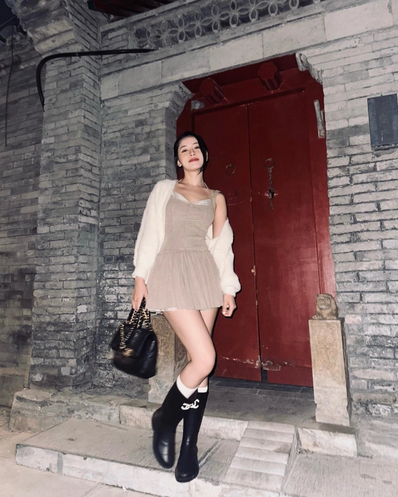 Chi pu được khen mặc đẹp với đồ bình dân mùa lạnh - 5