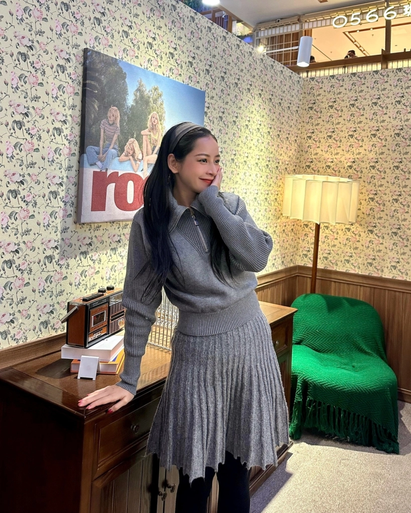 Chi pu được khen mặc đẹp với đồ bình dân mùa lạnh - 7