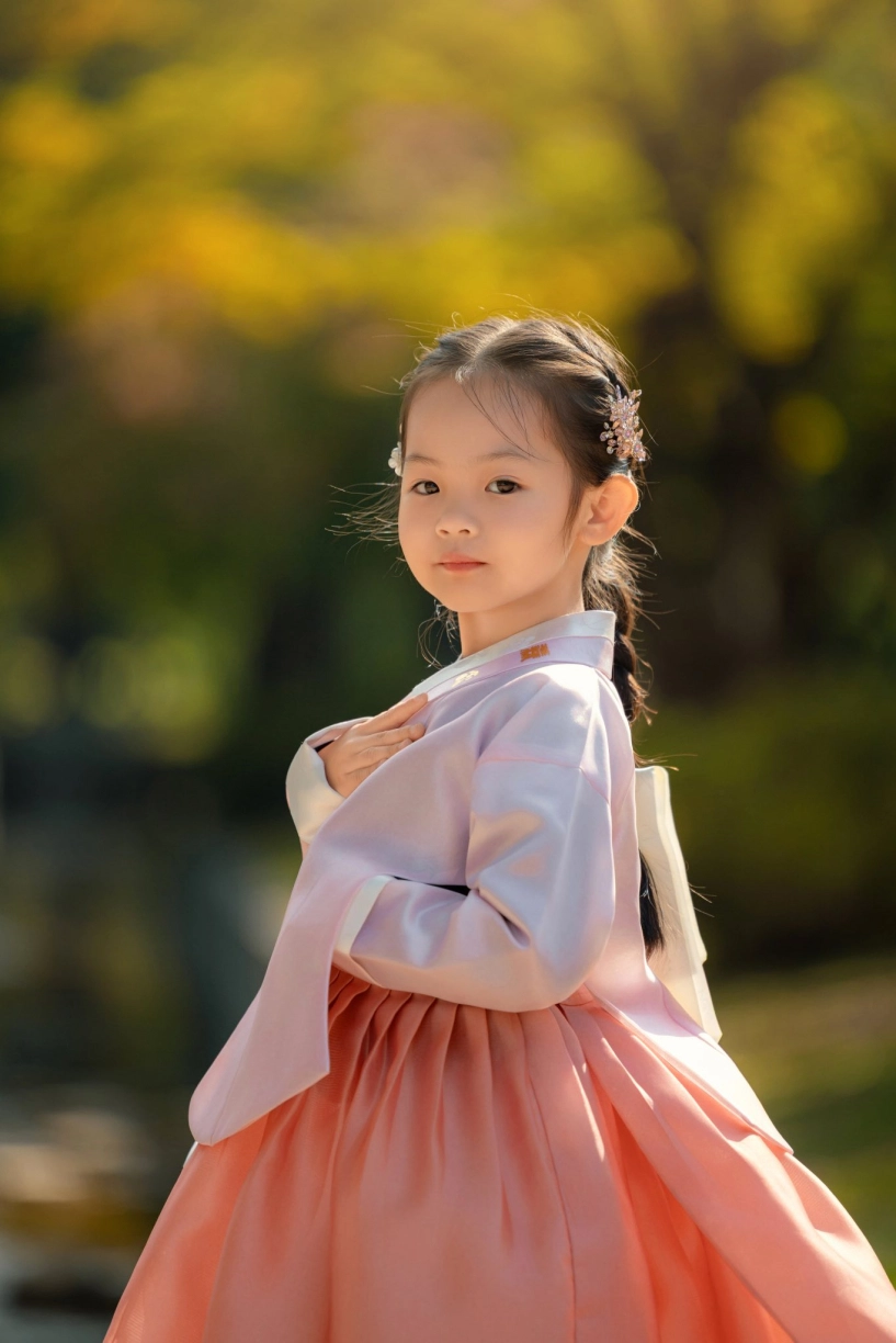 Con gái cường đô la - đàm thu trang diện hanbok xinh như công chúa - 4