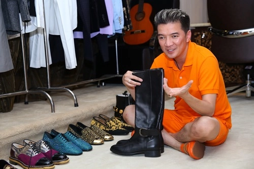 Đàm vĩnh hưng khoe tủ giày trị giá cả chục tỷ đồng - 17