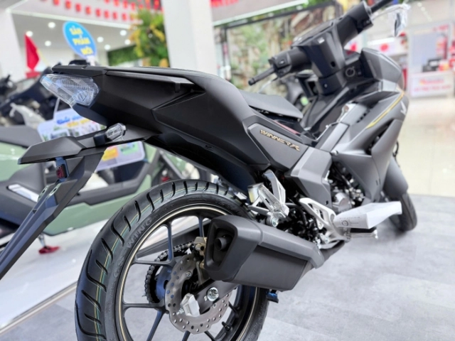 Giá honda winner r tại đại lý khi vừa lên kệ - 6