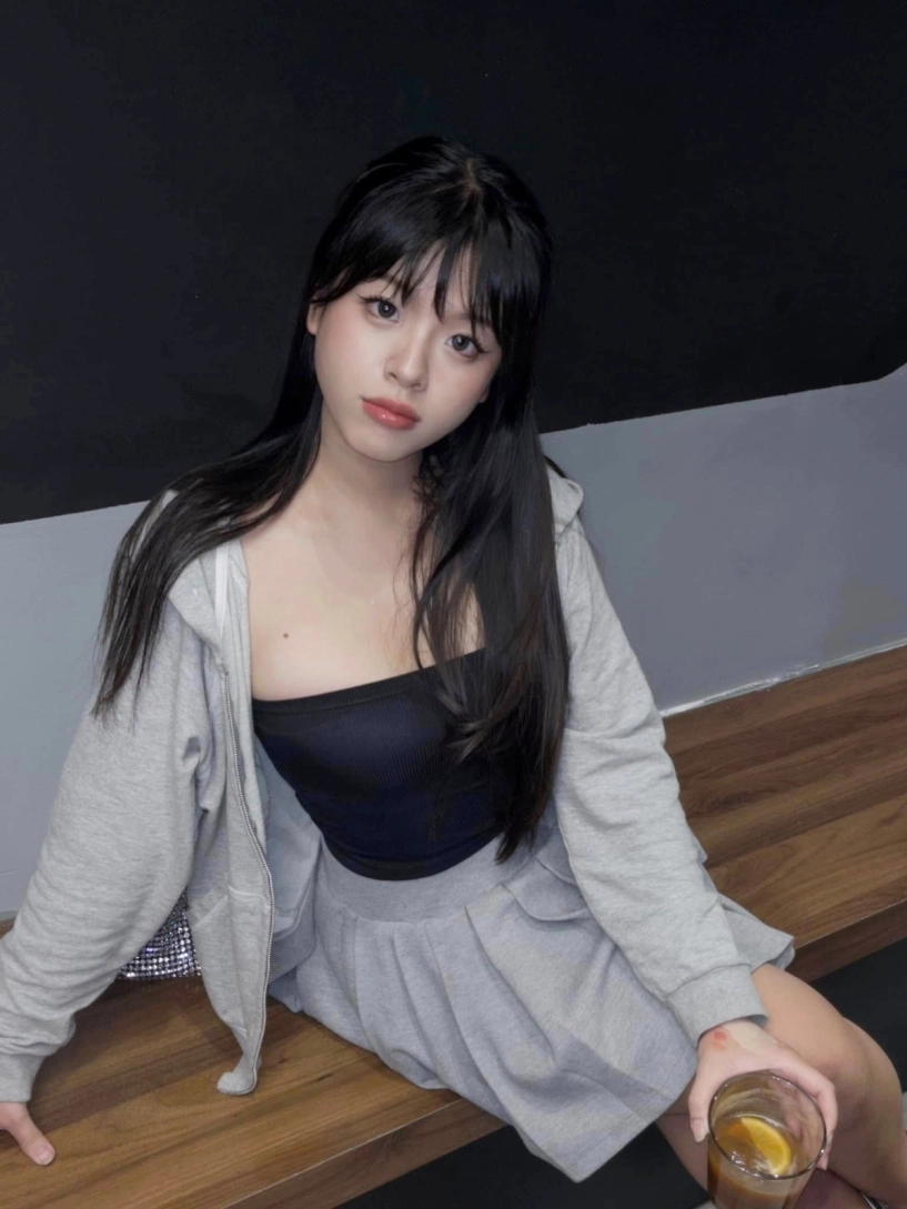 Gu mặc của con gái út nghệ sĩ chiều xuân - 10