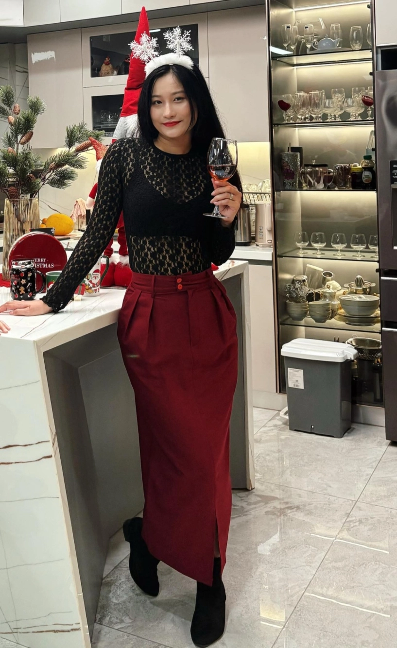 Gu mặc của vợ nghệ sĩ việt anh - 12