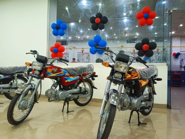 Hình ảnh chi tiết chiếc xe côn tay 13 triệu đồng của honda tại đại lý - ae thấy hợp lý không nhé - 1