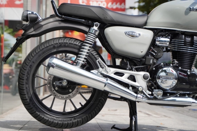 Hình ảnh thực tế của honda cb350 hness vừa lên kệ tại các đại lý ớ nước ta - 7
