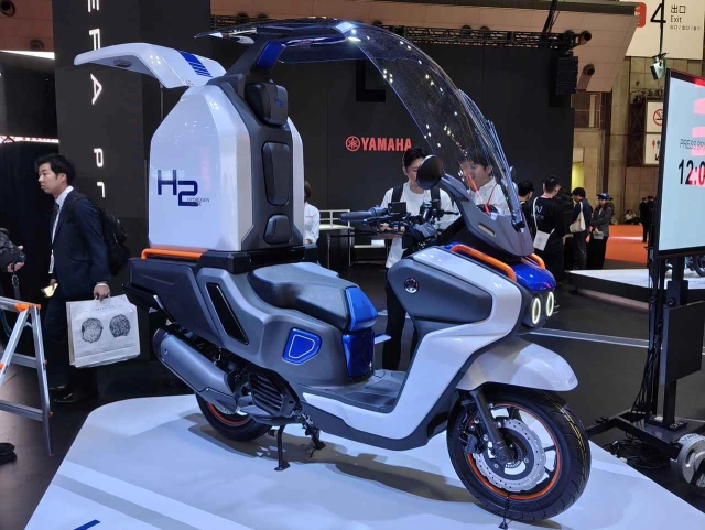 Hình ảnh thực tế yamaha h2 buddy porter chiếc xe ga chạy bằng hydro tại japan mobility show 2025 - 3
