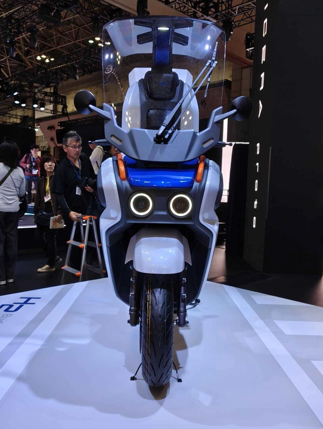Hình ảnh thực tế yamaha h2 buddy porter chiếc xe ga chạy bằng hydro tại japan mobility show 2025 - 5