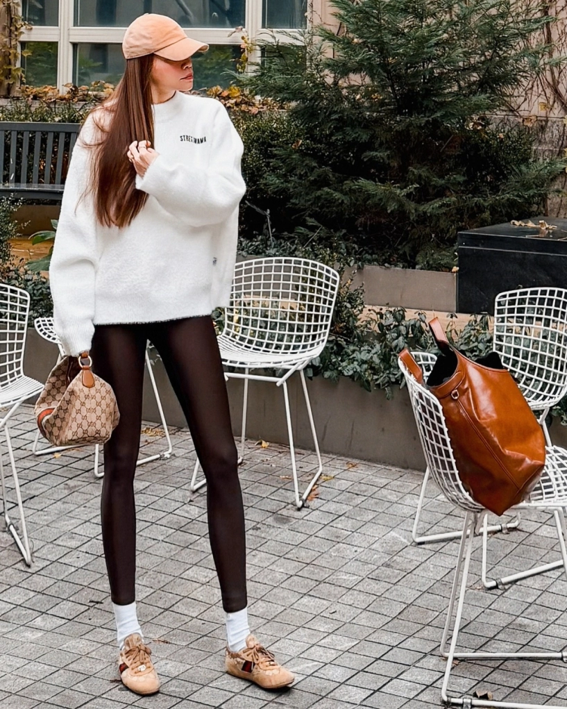 Hồ ngọc hà và loạt fashionista lăng xê quần legging giữ nhiệt - 1