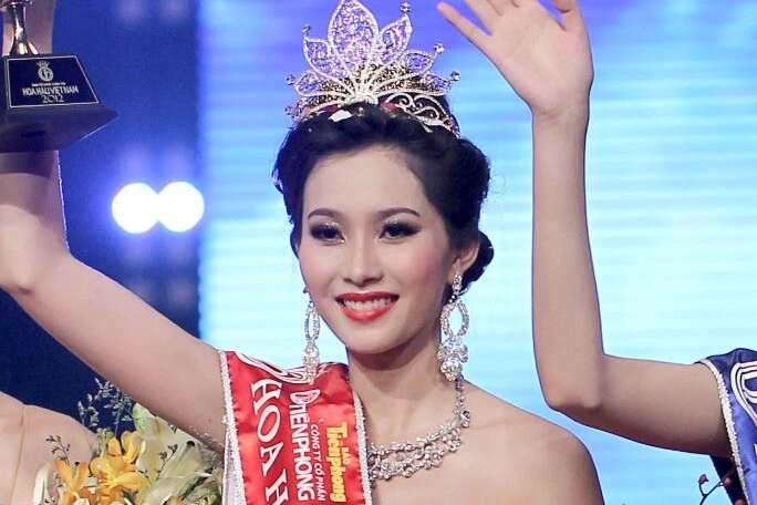 Hoa hậu việt bị tai nạn trước đêm chung kết vừa đăng quang đã rớt vương miện từ chối đi thi miss world giờ ra sao - 4