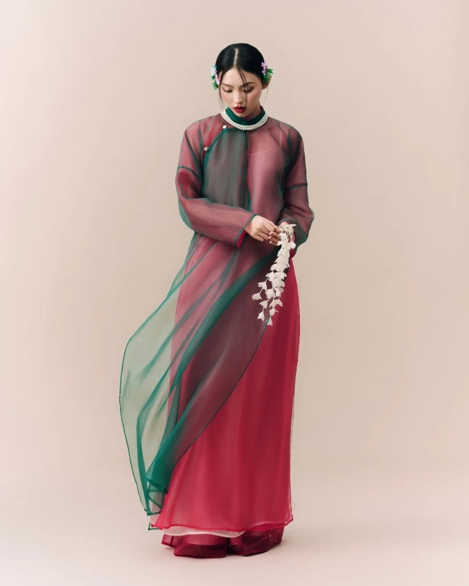 Hòa minzy diện chiếc áo dài thị phi giá 6 triệu đồng - 4