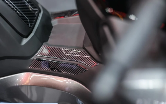 Honda forza750 custom special edition sang tiện và đúng chất beyond the sport tourer - 6