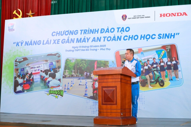 Honda khởi động khóa bồi dưỡng kiến thức pháp luật và kỹ năng lái xe gắn máy an toàn cho học sinh - 6