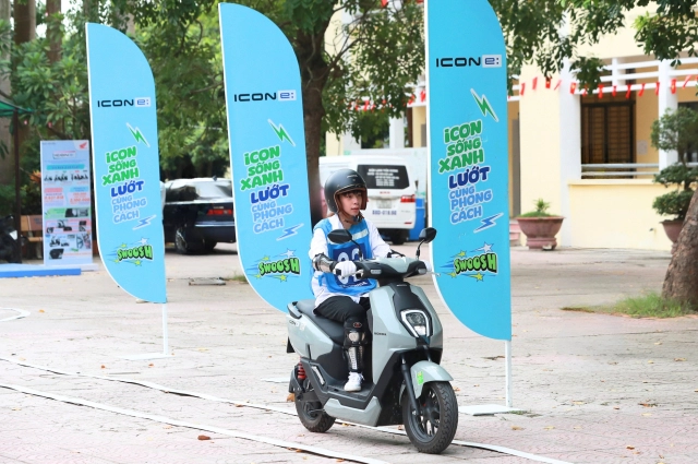 Honda khởi động khóa bồi dưỡng kiến thức pháp luật và kỹ năng lái xe gắn máy an toàn cho học sinh - 14