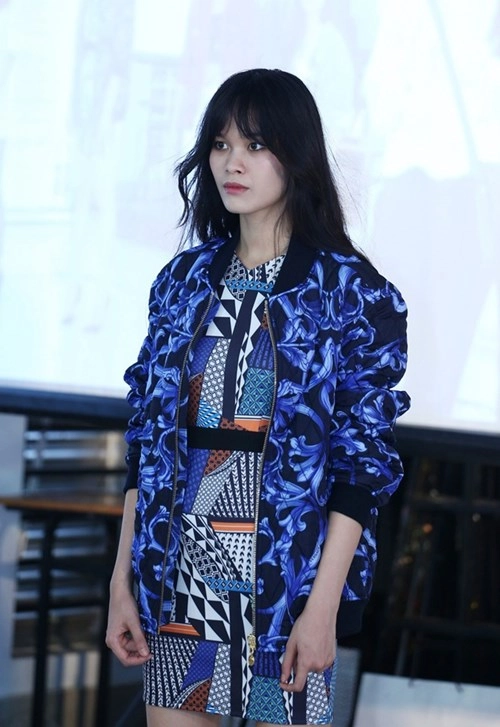 Hot boy mê unisex sành điệu với màu đen - trắng - 9