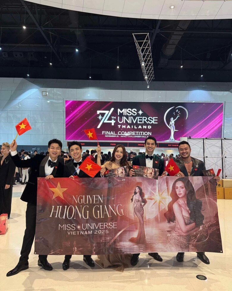 Hương giang không làm mọi người tự hào được rồi - 4