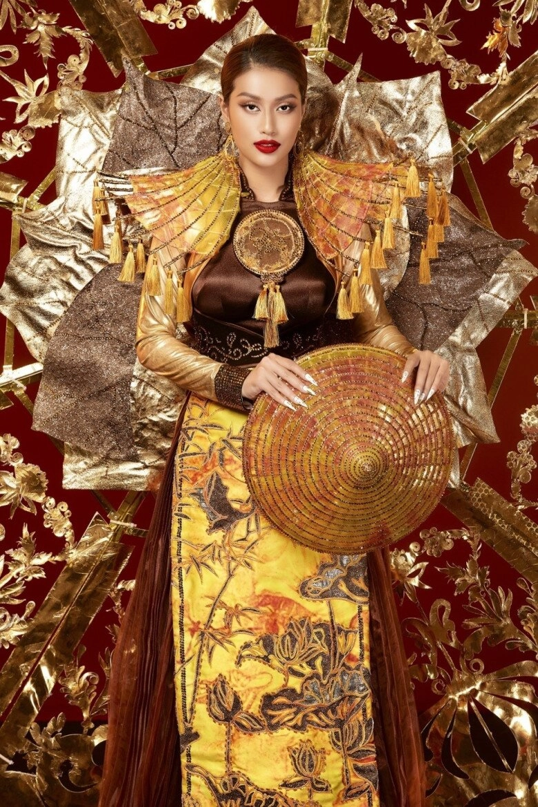 Hương giang mặc áo dài trắng tinh tại miss universe nhìn lại 4 lần áo dài việt thắng giải trang phục dân tộc đẹp nhất - 8