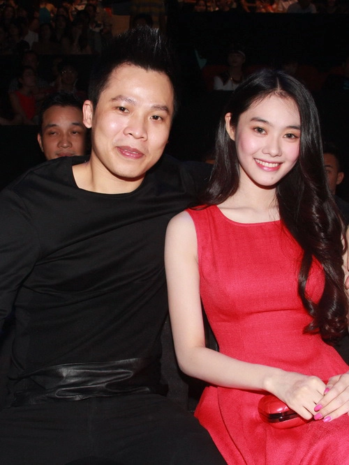 Jessica minh anh khoe vong 1 phăng li - 13