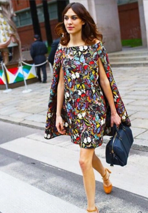 Khánh thi đụng váy hiệu gần trăm triệu với alexa chung - 7