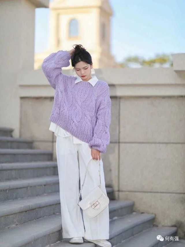 Không phải đen trắng hay xám đây là 5 màu áo len đẹp nên sắm mùa thu đông vừa trẻ trung lại không kén da - 8