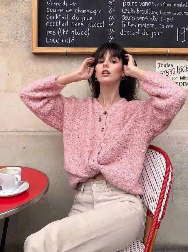 Không phải đen trắng hay xám đây là 5 màu áo len đẹp nên sắm mùa thu đông vừa trẻ trung lại không kén da - 16