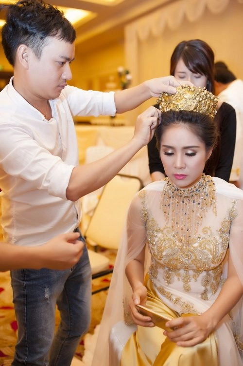 Lê phương quấn quýt trong vòng tay tình cũ - 2