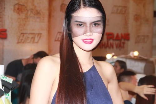 Lê thi phương hêt thơi vai u thit băp - 5